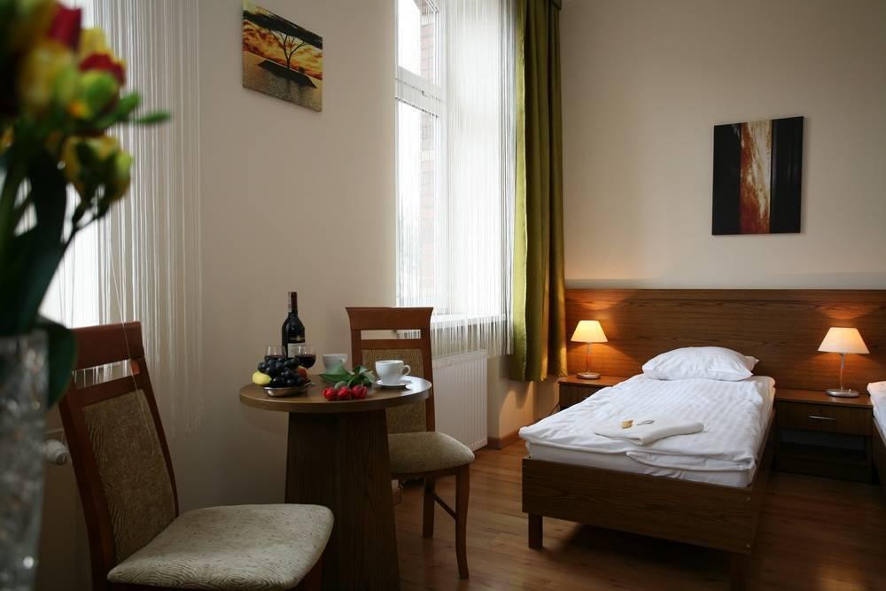 Hotel Arkadia ヴァウブジフ 部屋 写真